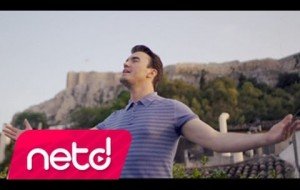 Mustafa Ceceli'nin Yeni Albümü Olan "Kalpten" de Yer Alan "Aşkım Benim" Şarkısı Video Klibi