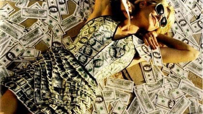 Yaşam Tarzına, Zevklerine ve İhtiya&ccedil;larına G&ouml;re Maaşın Ne Kadar Olmalı?