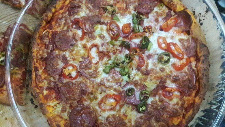 ÖĞRENCİLER İÇİN KOLAY PİZZA TARİFİ