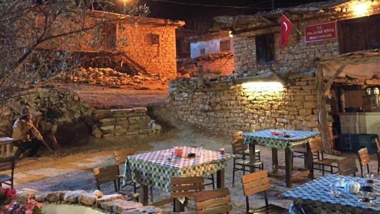 Kurtlar Vadiye İniyor